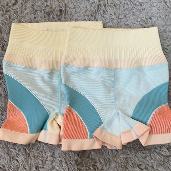 COPY - 🌺free people break point tighten up short/crop - Picture 11 of 16